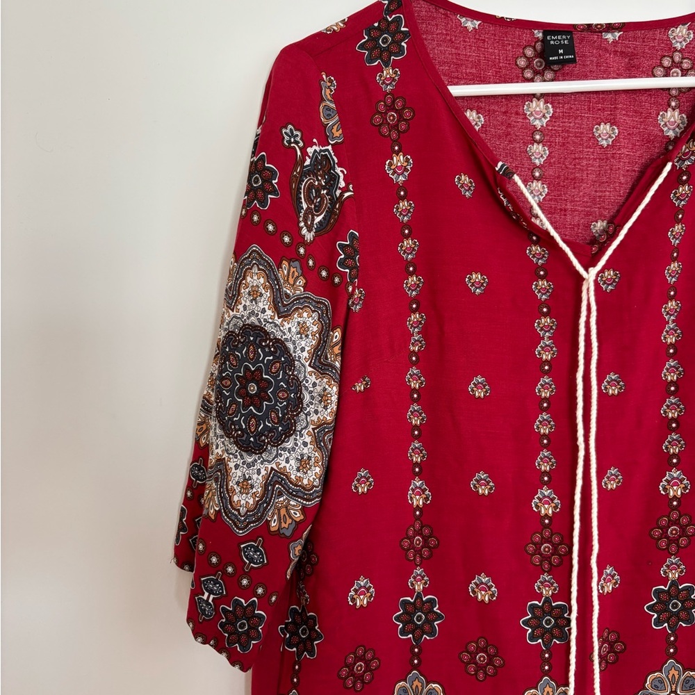 Red Patterned Long Sleeve Dress - Picture 2 of 4